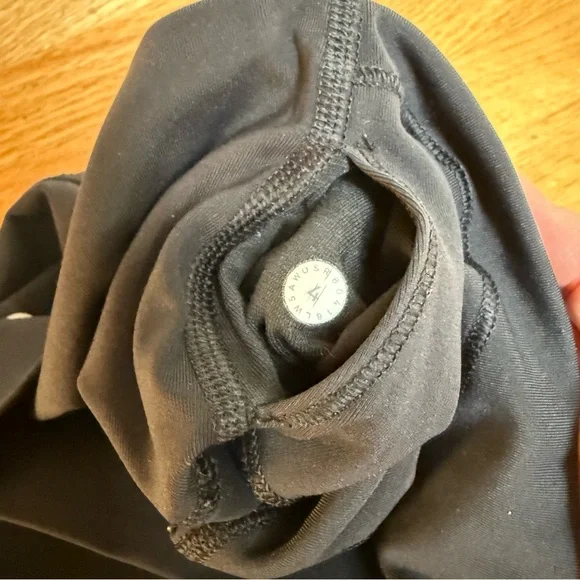 lululemon Wunder 25” Luxtreme Leggings - Picture 5 of 5